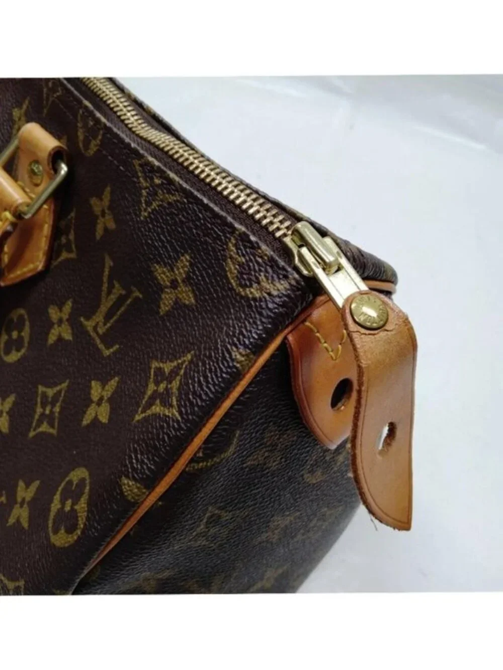 Authentic Louis Vuitton Speedy 35 Monogram Canvas Handbag